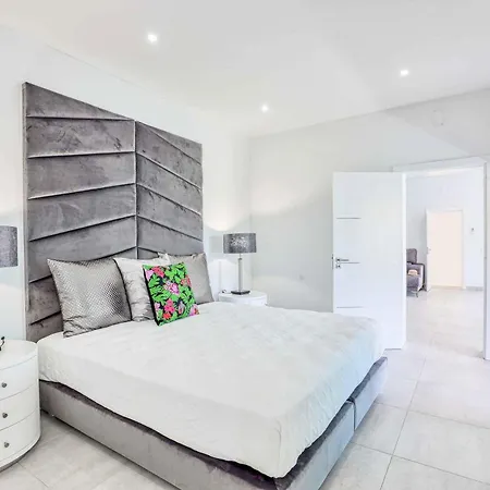 Sequeira Villa Albufeira